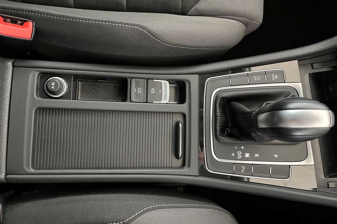 Volkswagen Golf 2.0 TDI GT Edition DSG Euro 6 (s/s) 5dr