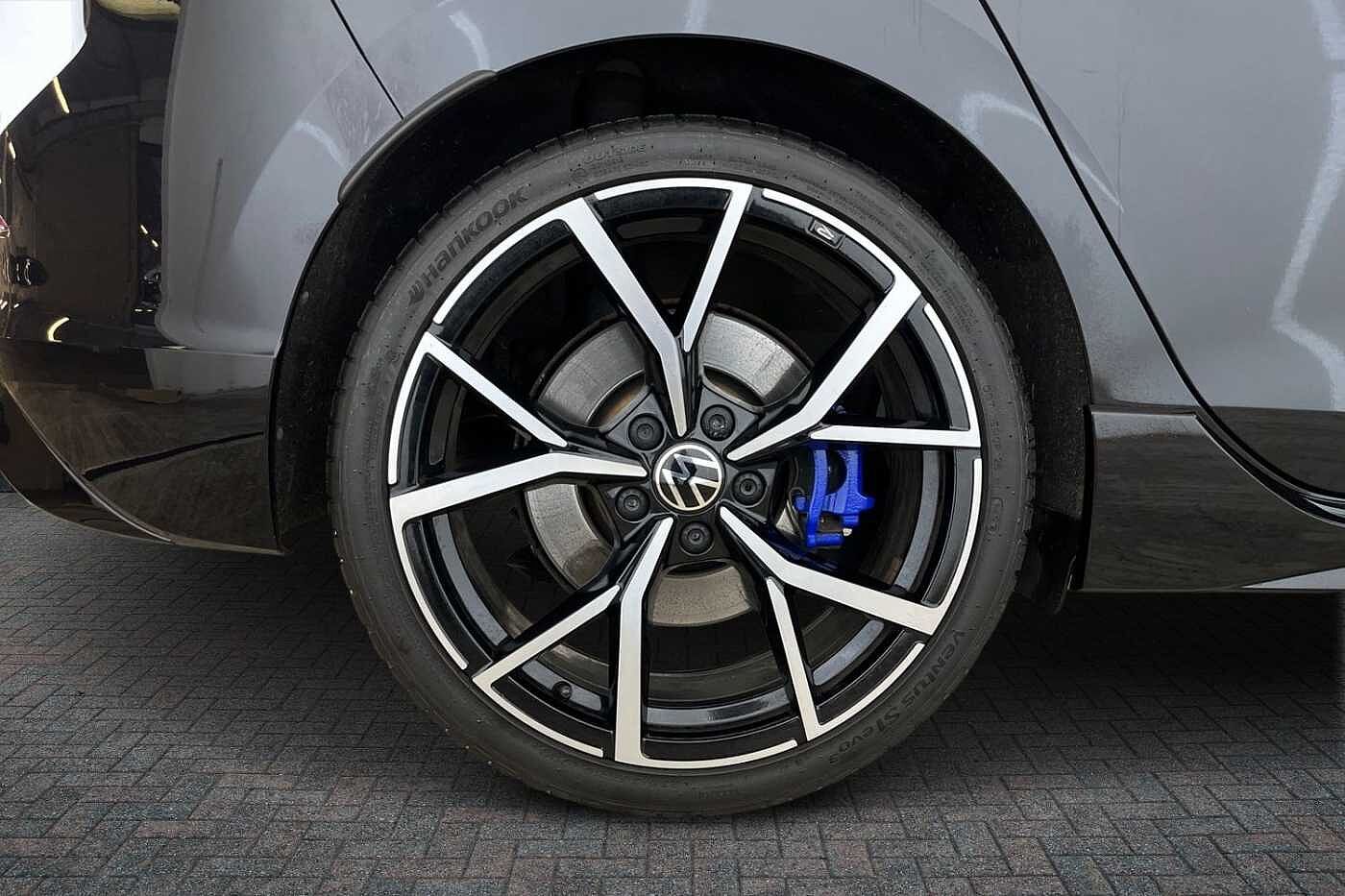Volkswagen Golf 2.0 TSI R Hatchback 5dr Petrol DSG 4Motion Euro 6 (s/s) (320 ps)