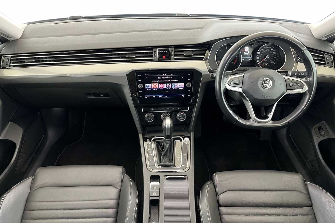 Volkswagen Passat 2.0 TDI EVO SEL Saloon 4dr Diesel DSG Euro 6 (s/s) (150 ps)