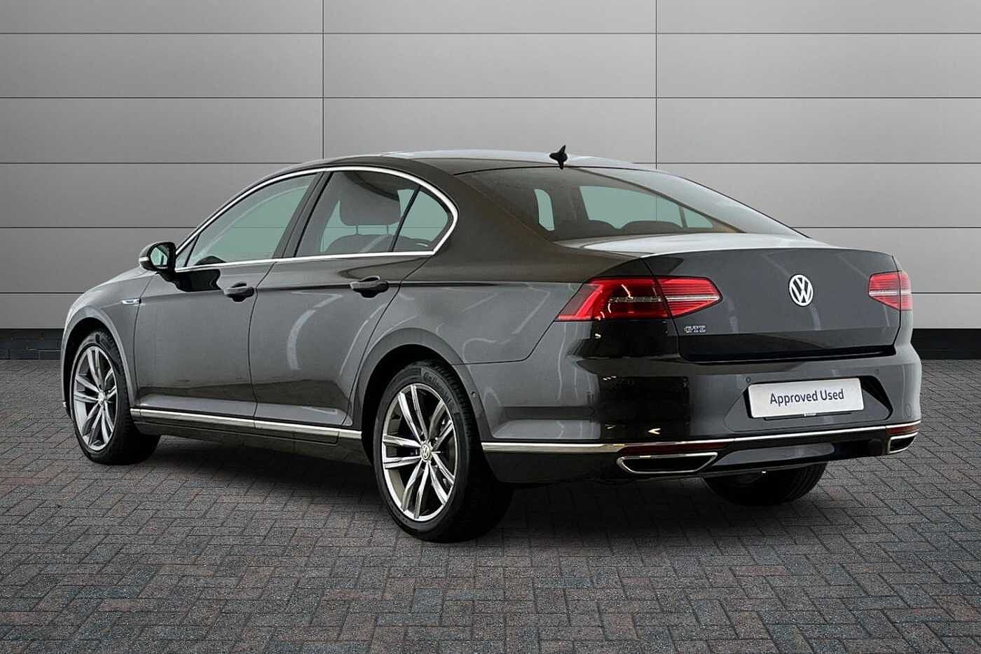 Volkswagen Passat 1.4 TSI GTE Saloon 4dr Petrol Plug-in Hybrid DSG Euro 6 (s/s) (218 ps)