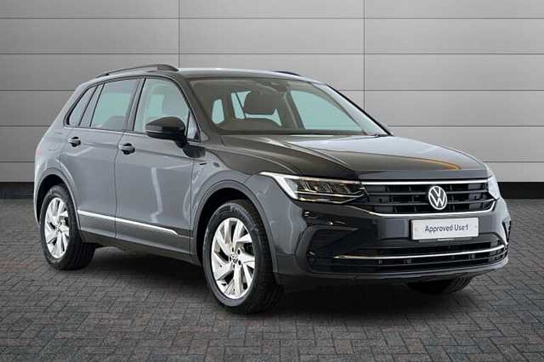 Volkswagen Tiguan 1.5 TSI Life SUV 5dr Petrol DSG Euro 6 (s/s) (150 ps)