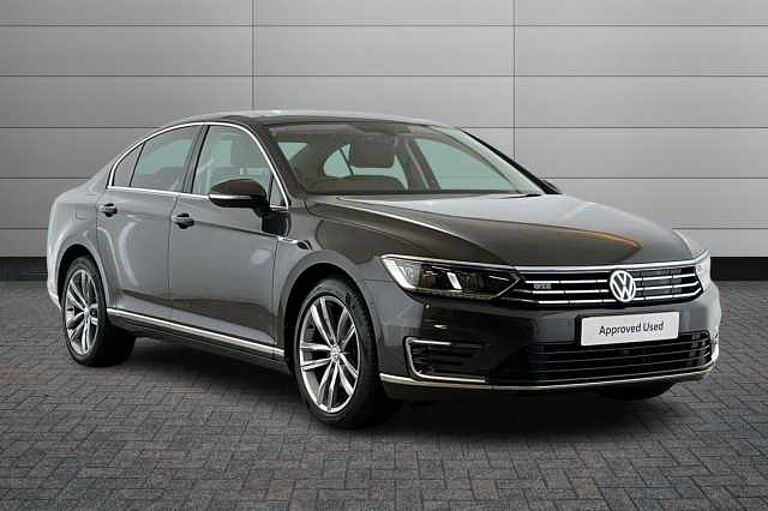 Volkswagen Passat 1.4 TSI GTE Saloon 4dr Petrol Plug-in Hybrid DSG Euro 6 (s/s) (218 ps)